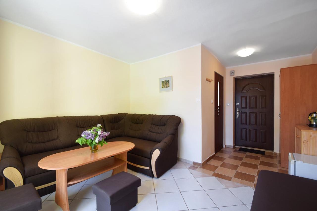 Jantar Hotel Łazy Eksteriør billede